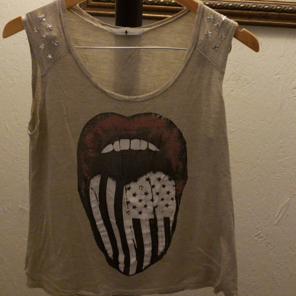 Blu Planet sleeveless shirt
